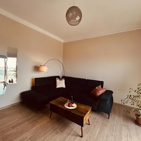 Panoramic Terrace & Sea View Flat With Free Parking Apartman