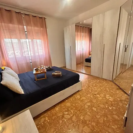 Apartman Panoramic Terrace & Sea View Flat With Free Parking