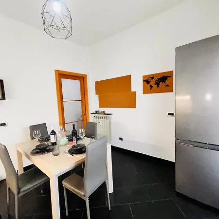 Apartman Panoramic Terrace & Sea View Flat With Free Parking Genova