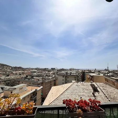 Panoramic Terrace & Sea View Flat With Free Parking Apartman *